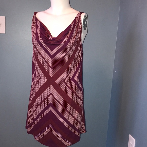 CAbi #3084 printed draped geometric pink tank S - Picture 4 of 8